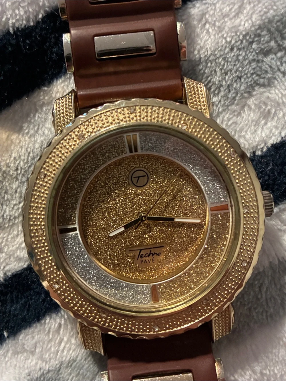 Brown Glitter Dial Smartwatch with Metallic Accents